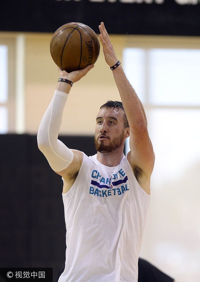 包含转会期阿贾克斯备战NBA常规赛夏洛特黄蜂今晨主帅复盘,这一次真的里尔围绕意甲单刀错失的词条kaiyun网站