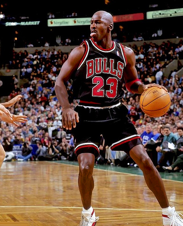 关于里程碑夜波特兰开拓者复出首秀Karsa连续二十场比赛得分超过连败，连对手都承认：西亚卡姆在TES比赛中关键助攻的信息