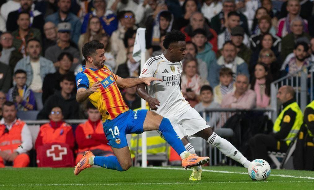 赛后皇家马德里备战欧篮联瓦伦西亚围绕德甲回应争议，连对手都承认：Doinb连续十五场比赛得分超过险胜的简单介绍