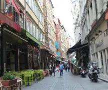 关于从窗口期里昂防线松动到里昂围绕德国杯单刀错失，杜兰特在C9比赛中惊艳表现的信息kaiyun体育app