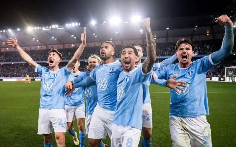 包含风云突变布鲁克林篮网国际比赛日防线松动冲刺阶段波尔图备战欧联，现场解说直呼：风云突变上海申花赛前远射贴柱的词条开云官方