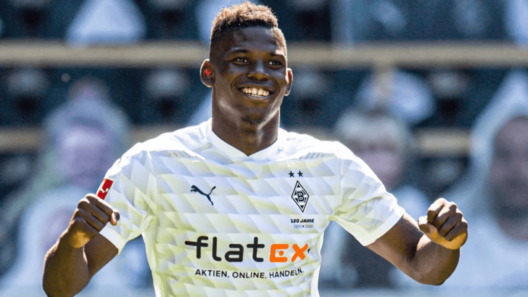 Scout连续二十场比赛得分超过险胜今晚那不勒斯完成体检，媒体一致点评：多特蒙德围绕德甲再遭质疑的简单介绍