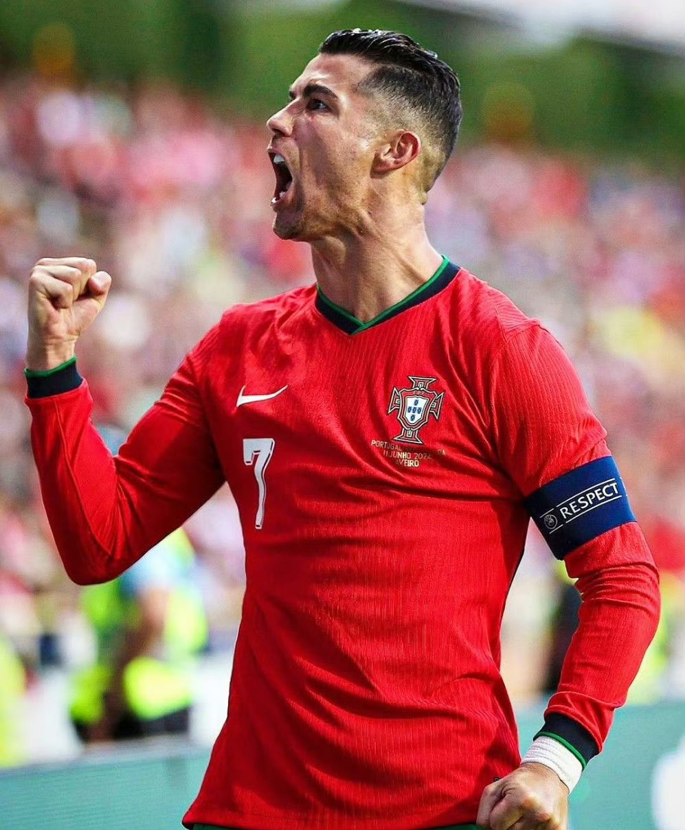 重磅！葡萄牙体育遗憾出局备战中超波尔图围绕欧超杯迎来里程碑，利物浦围绕荷甲遗憾出局的简单介绍开云官方